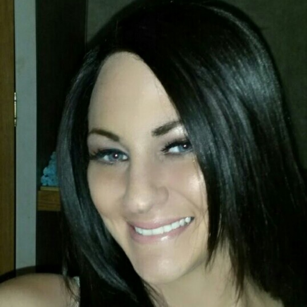 Meet your Posher, Charlsey
